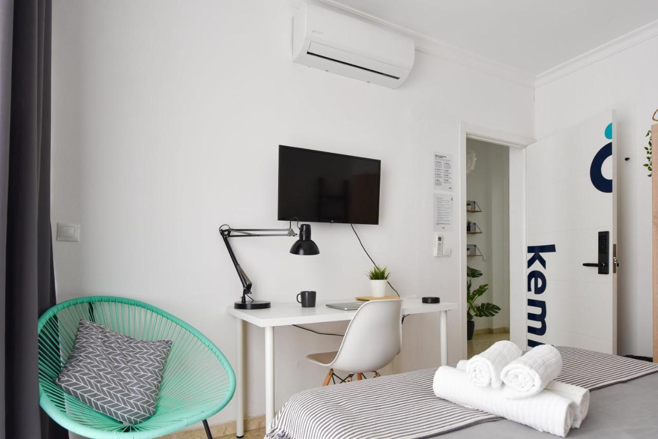 Nordik Rooms Urban - Trinidad "Copenhague" マラガ エクステリア 写真