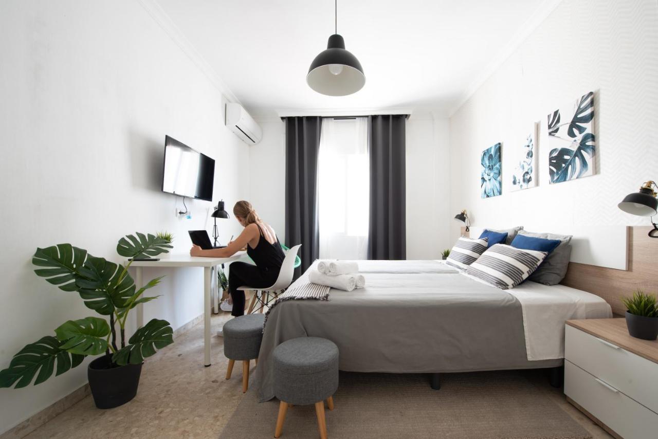 Nordik Rooms Urban - Trinidad "Copenhague" マラガ エクステリア 写真