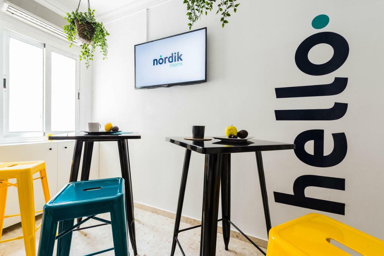 Nordik Rooms Urban - Trinidad "Copenhague" マラガ エクステリア 写真