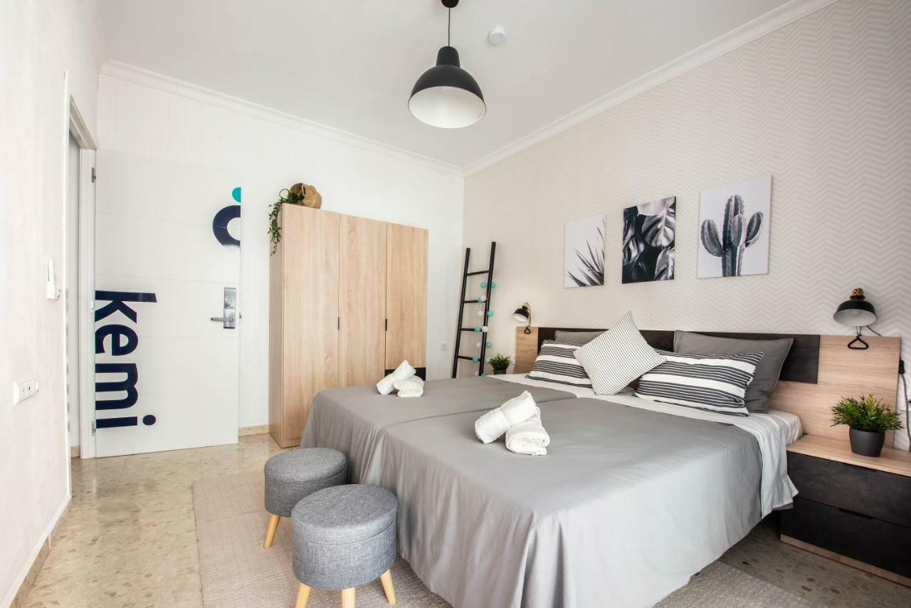 Nordik Rooms Urban - Trinidad "Copenhague" マラガ エクステリア 写真