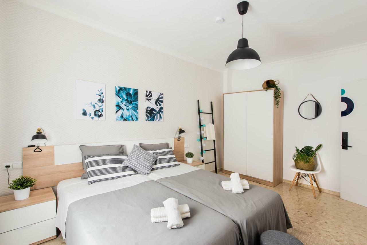 Nordik Rooms Urban - Trinidad "Copenhague" マラガ エクステリア 写真