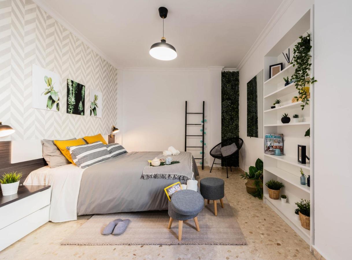 Nordik Rooms Urban - Trinidad "Copenhague" マラガ エクステリア 写真