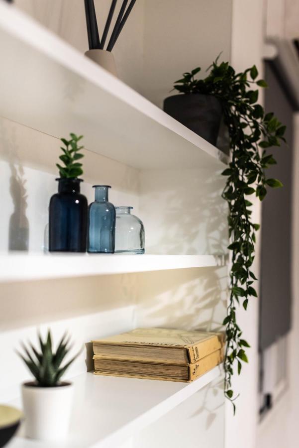 Nordik Rooms Urban - Trinidad "Copenhague" マラガ エクステリア 写真