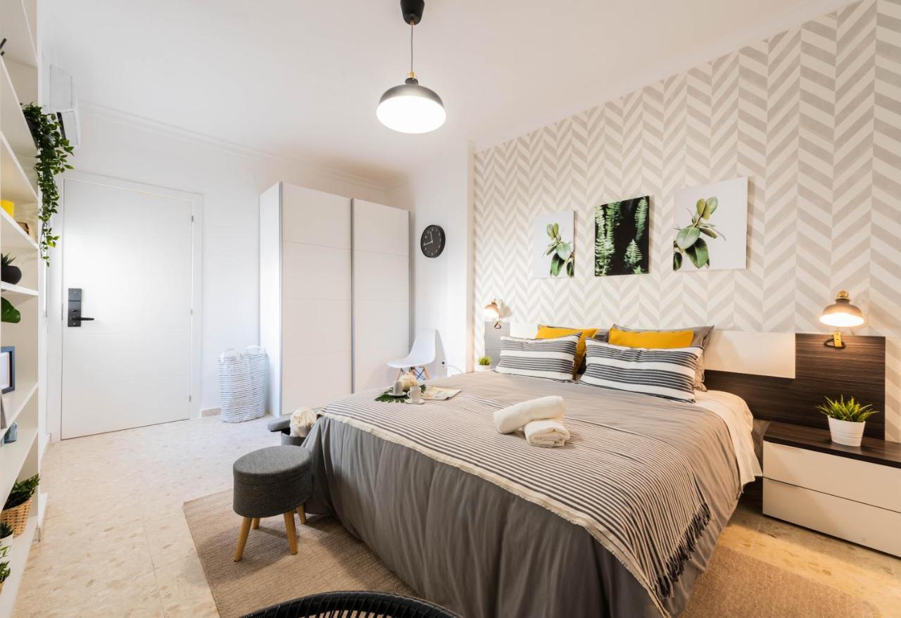 Nordik Rooms Urban - Trinidad "Copenhague" マラガ エクステリア 写真